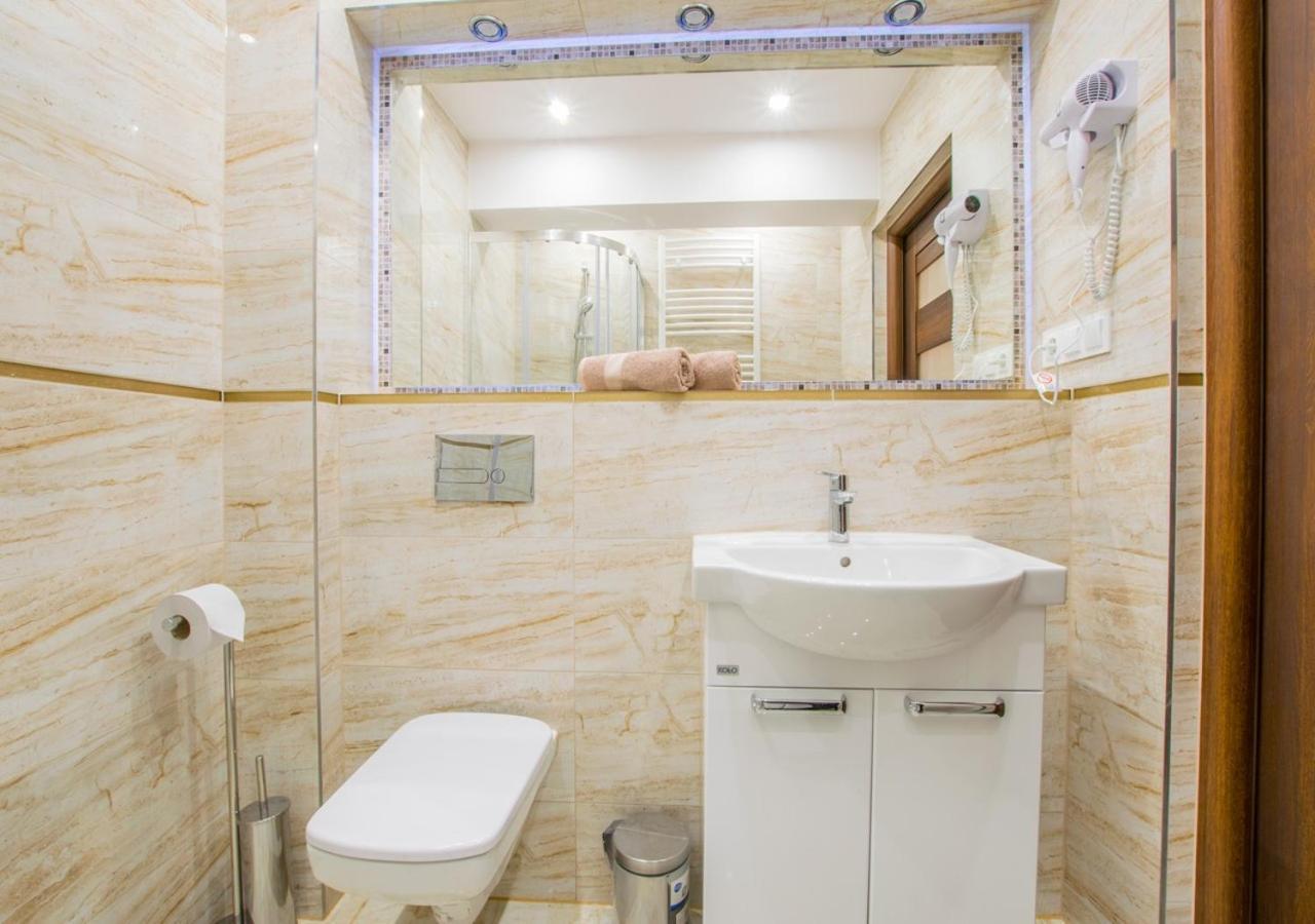 Central Apartments Goleniow Ngoại thất bức ảnh